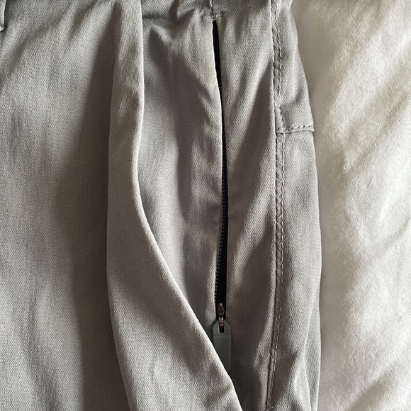 Lululemon pants - Picture 12 of 16